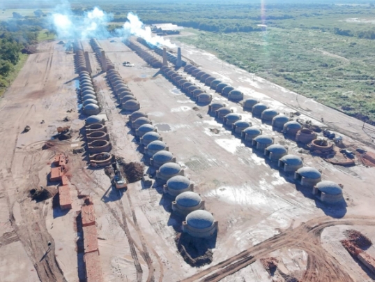 Formosa impulsa la producción de carbón vegetal a escala industrial