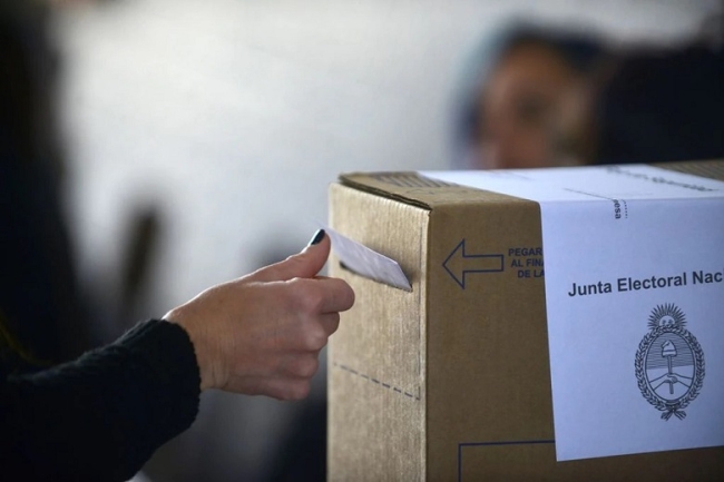 El Gobierno oficializó cuánto cobrarán las autoridades de mesa y delegados en los comicios de octubre