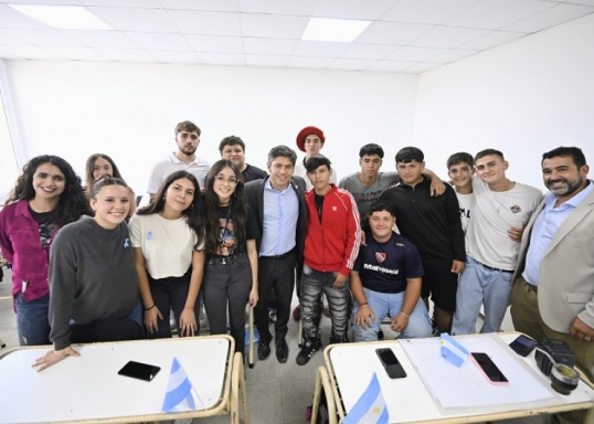 Axel Kicillof inauguró el nuevo edificio de la Escuela Secundaria N°13 en Tandil