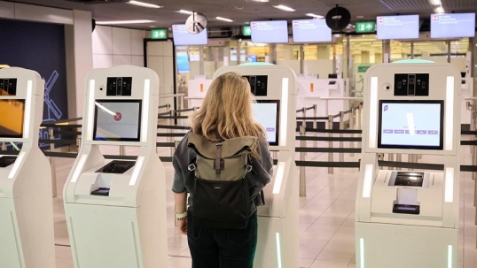 Unión Europea: Reclaman por la implementación del nuevo sistema control fronterizo en aeropuertos