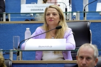 Ana Marks afirmó que “la entrega de Alberto Weretilneck a Milei ha sido en vano”