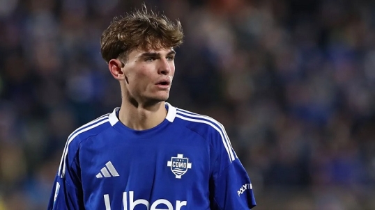 Nico Paz habría elegido quedarse en Como y rechazó regreso al Real Madrid