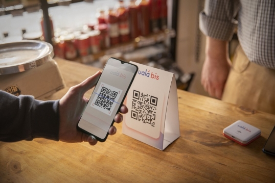 El BCRA estableció que todas las billeteras virtuales están obligadas a leer todos los códigos QR