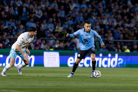 Torneo apertura de la Liga Profesional de Fútbol: Racing visita a Belgrano