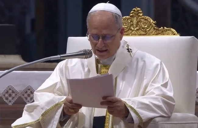 El papa advirtió que «los tiranos están asolando el mundo»