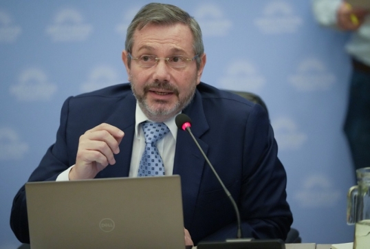 Javier Milei tras desmentir al titular de la ANSES, lo echó