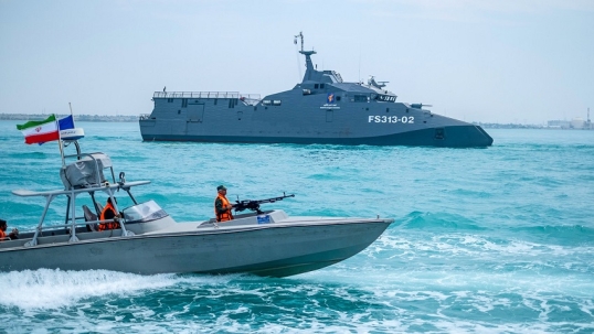 Irán incautó dos barcos