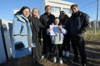 Axel Kicillof entregó viviendas a familias de Tornquist
