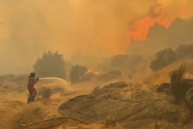 España: El Gobierno pide ayuda a la UE ante los incendios forestales, tras declarar la emergencia nacional