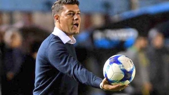 Sebastián Battaglia habló de la necesidad de recuperar la identidad xeneize