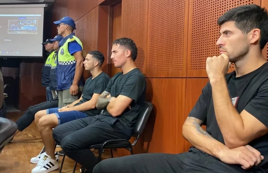 Tucumán: Liberan a los tres exjugadores de Vélez detenidos en una causa por abuso sexual