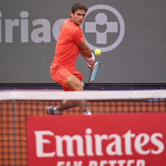 ATP 250 de Bucarest: Mariano Navone logró un buen triunfo ante el eslovaco Molčan y es semifinalista