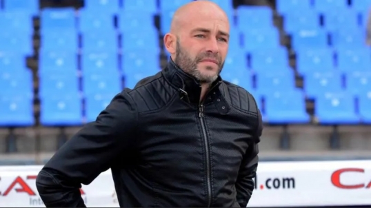 Newell´s Old Boys: Presentó la renuncia eel entrenador Sebastián Méndez