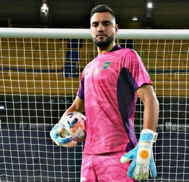 El arquero Sergio Romero se retiró del fútbol