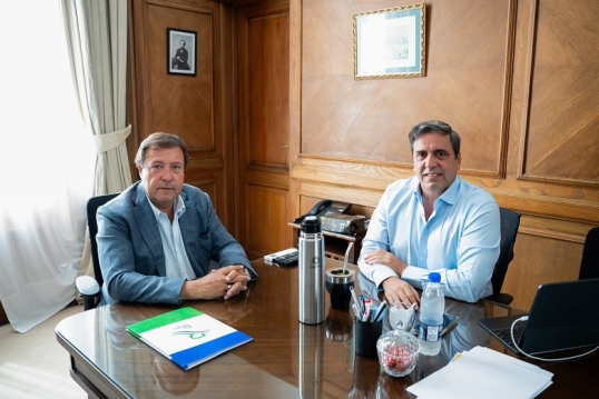 Alberto Weretilneck solicitó ayuda económica a Nación para reconstruir lo dañado por el fuego