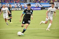 Liga Profesional de Fútbol: Racing enfrenta a Central Córdoba de Santiago del Estero