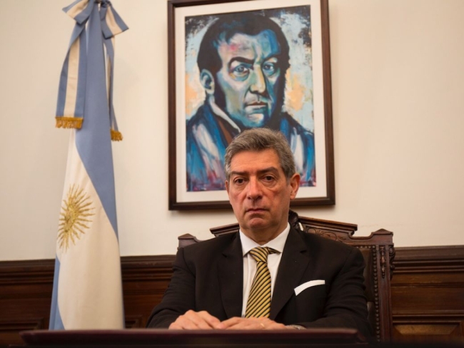 Horacio Rosatti sostuvo que la Argentina “no puede tener una única moneda que sea extranjera”