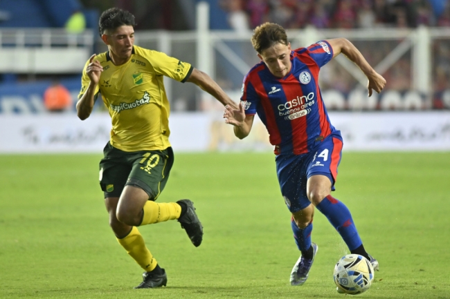 Torneo apertura de la Liga Profesional de Fútbol: San Lorenzo perdió con Defensa, en el bajo flores