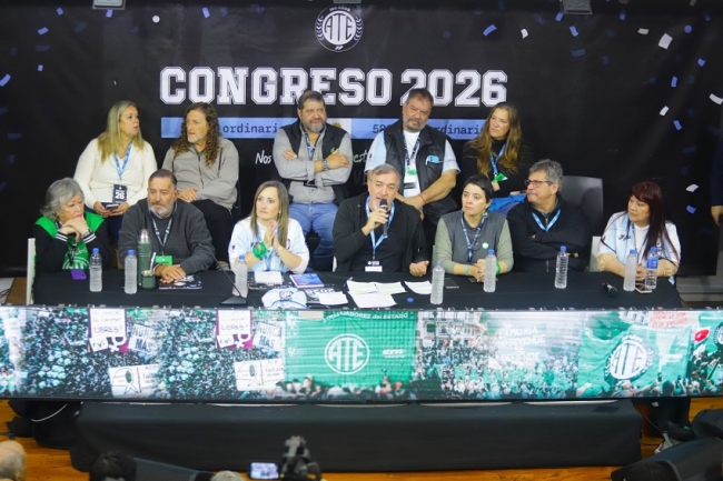 Una encuesta reveló que el 87% de los trabajadores estatales se endeudan para pagar alquiler, salud, comida y ropa