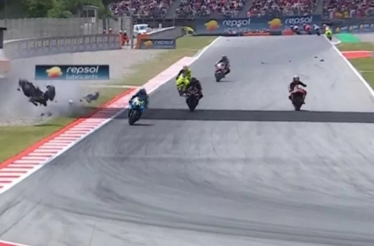 MotoGP: accidente de Álex Márquez