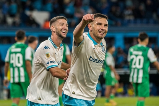 Liga Profesional de Fútbol: Racing goleó 4-1 a Banfield