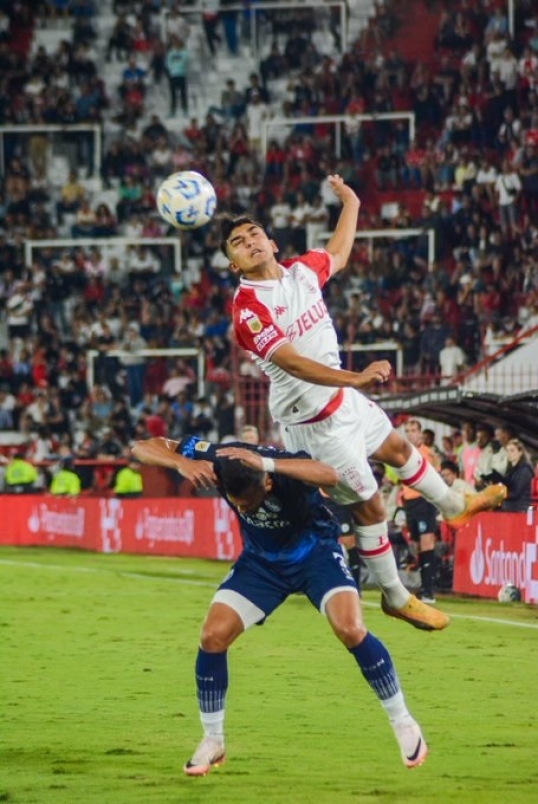 Liga Profesional de Fútbol: Huracán derrotó por 2 a 0 a Independiente Rivadavia
