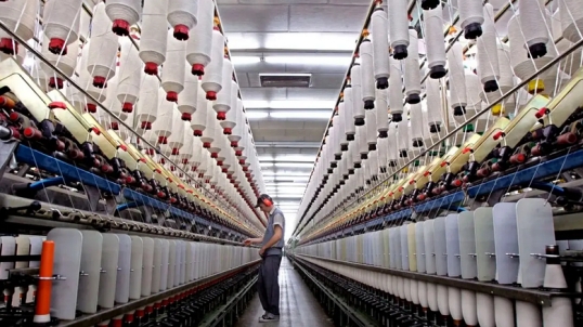 El Índice de Producción Industrial cayó en abril un 2,1% interanual
