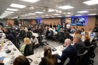 Un plenario de comisiones se reúne para avanzar con la reforma de ley de DNU