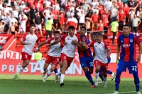 Liga Profesional de Fútbol: Huracán se quedó con el clásico ante San Lorenzo