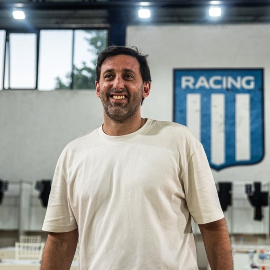 Racing: Diego Milito reconoció que la dirigencia consideró que “era un final de ciclo”