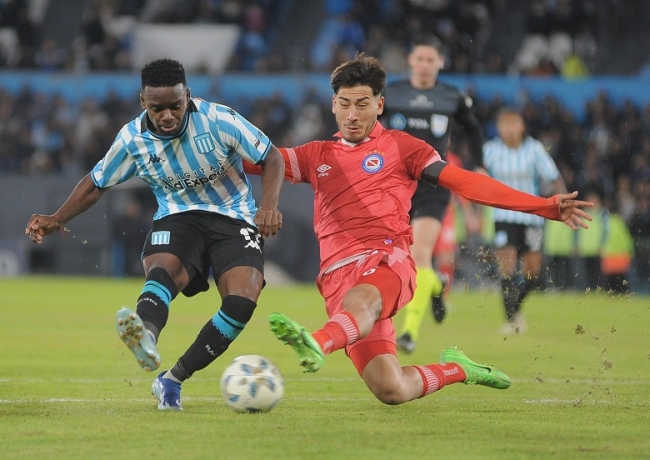Liga Profesional de Fútbol: Racing recibirá a Argentinos Juniors