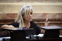 María Pilatti Vergara mostró preocupación por la capacidad de Milei para «comprar voluntades políticas»