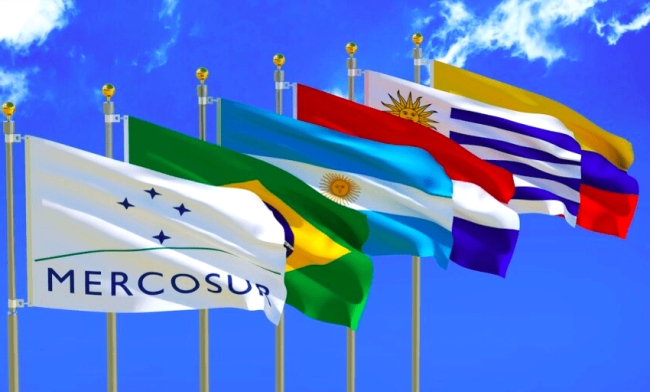 Milei viajará a la Cumbre de Líderes del Mercosur en diciembre