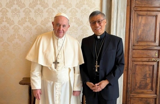 Stephen Chow, el cardenal de Hong Kong dijo que: «Muchos chinos sueñan con un encuentro de Francisco y Xi Jinping»