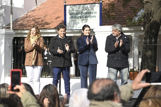 Axel Kicillof y Mariel Fernández encabezaron la reapertura del Museo “Florencio Molina Campos”