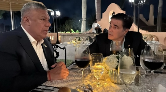 Claudio Tapia se reunió con funcionarios de Estados Unidos