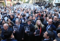 Javier Milei y todo su gabinete participaron del aniversario por el atentado contra la sede de la AMIA
