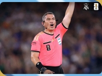 El árbitro rumano dirigirá István Kovács dirigirá Argentina - Jordania