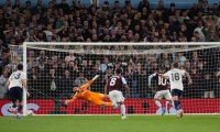 Europa League: Aston Villa goleó al Nottingham Forest y está en la final