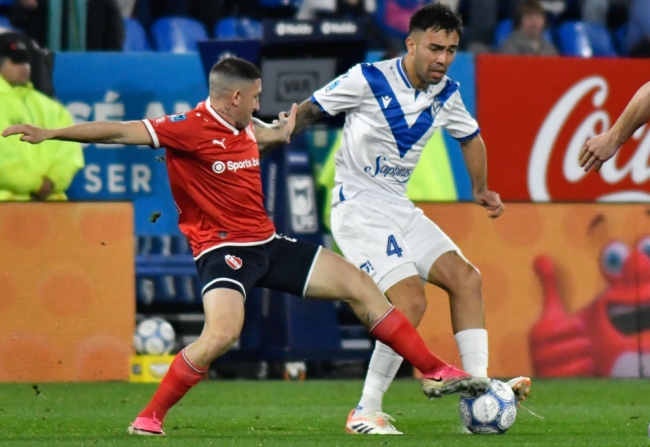 Torneo clausura liga profesional de fútbol: Vélez derrotó 1-0 a Independiente