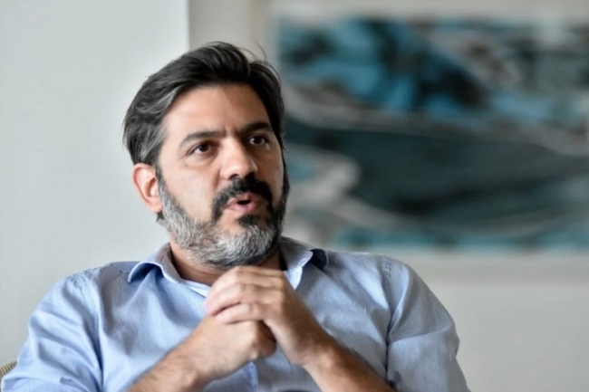 Carlos Bianco: «El desdoblamiento es una posibilidad que depende cómo se configure el escenario nacional»