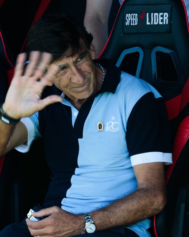 Gustavo Costas le regaló una entrada al hincha que fue a dedo a ver la final Sudamericana