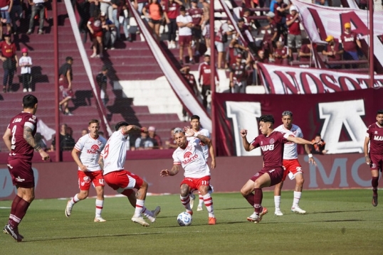 Liga Profesional de Fútbol: Lanús derrotó 2 a 0 a Instituto