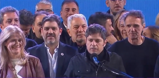 Axel Kicillof destacó el trabajo de su administración para «ponerle un freno» al gobierno de Javier Milei