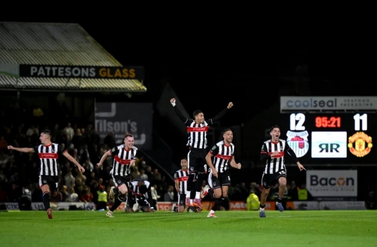 Manchester United eliminado por Grimsby Town, club de la cuarta división del fútbol inglés