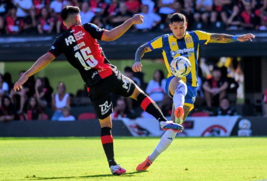 Torneo apertura de la Liga Profesional de Fútbol: Rosario Central ganó el clásico ante Newell´s Old Boys