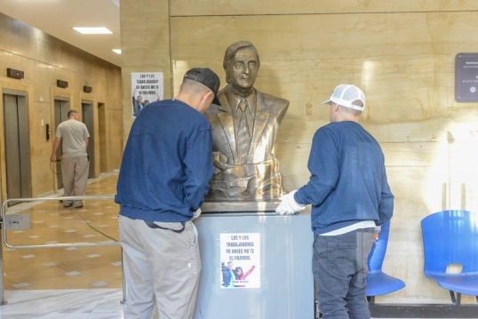 Sandra Pettovello mandó a retirar el busto de Néstor Kirchner del edificio de ANSES
