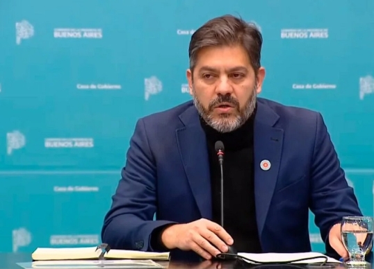 Carlos Bianco: “Santilli sabe que nos robaron 12 billones de pesos, así que seguramente ahora esté reclamando”