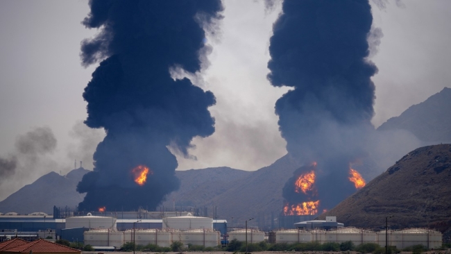 Irán llamó a alejarse de instalaciones petroleras en estos países árabes
