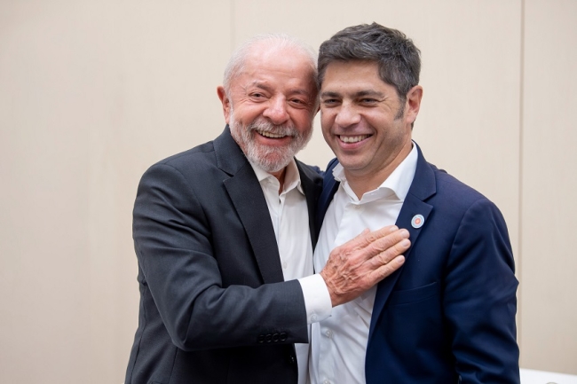 Axel Kicillof: «Ayer lo veíamos, con vergüenza ajena, al presidente Milei ofender e insultar al Gobierno de Brasil»